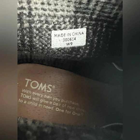 TOMS • Beige Suede Wedge Shoe Booties‎ SIZE 9 - Picture 10 of 10